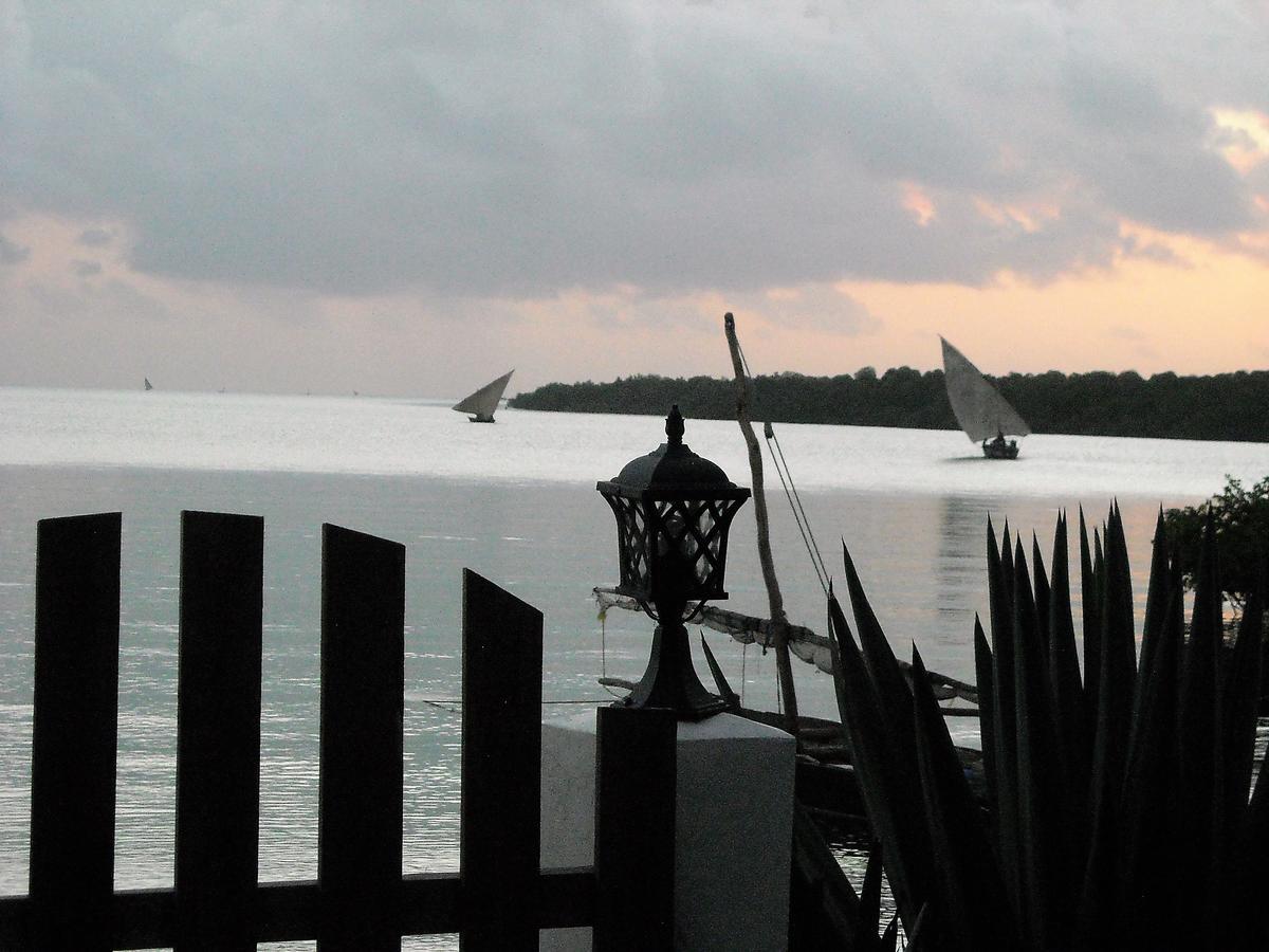 Villa Matalai Tanga Exterior photo