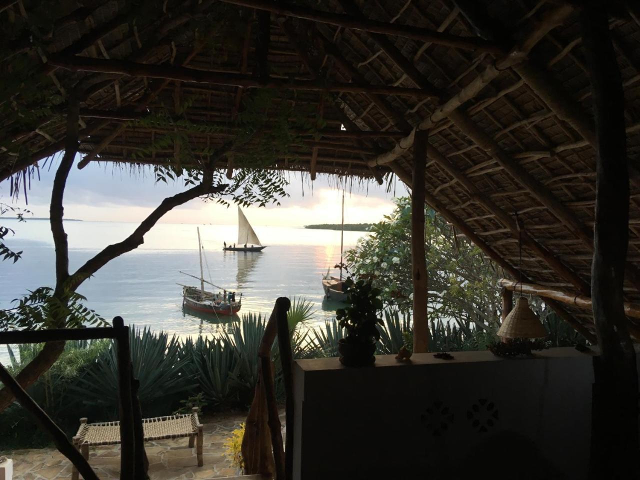 Villa Matalai Tanga Exterior photo