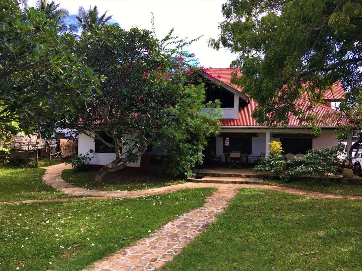 Villa Matalai Tanga Exterior photo